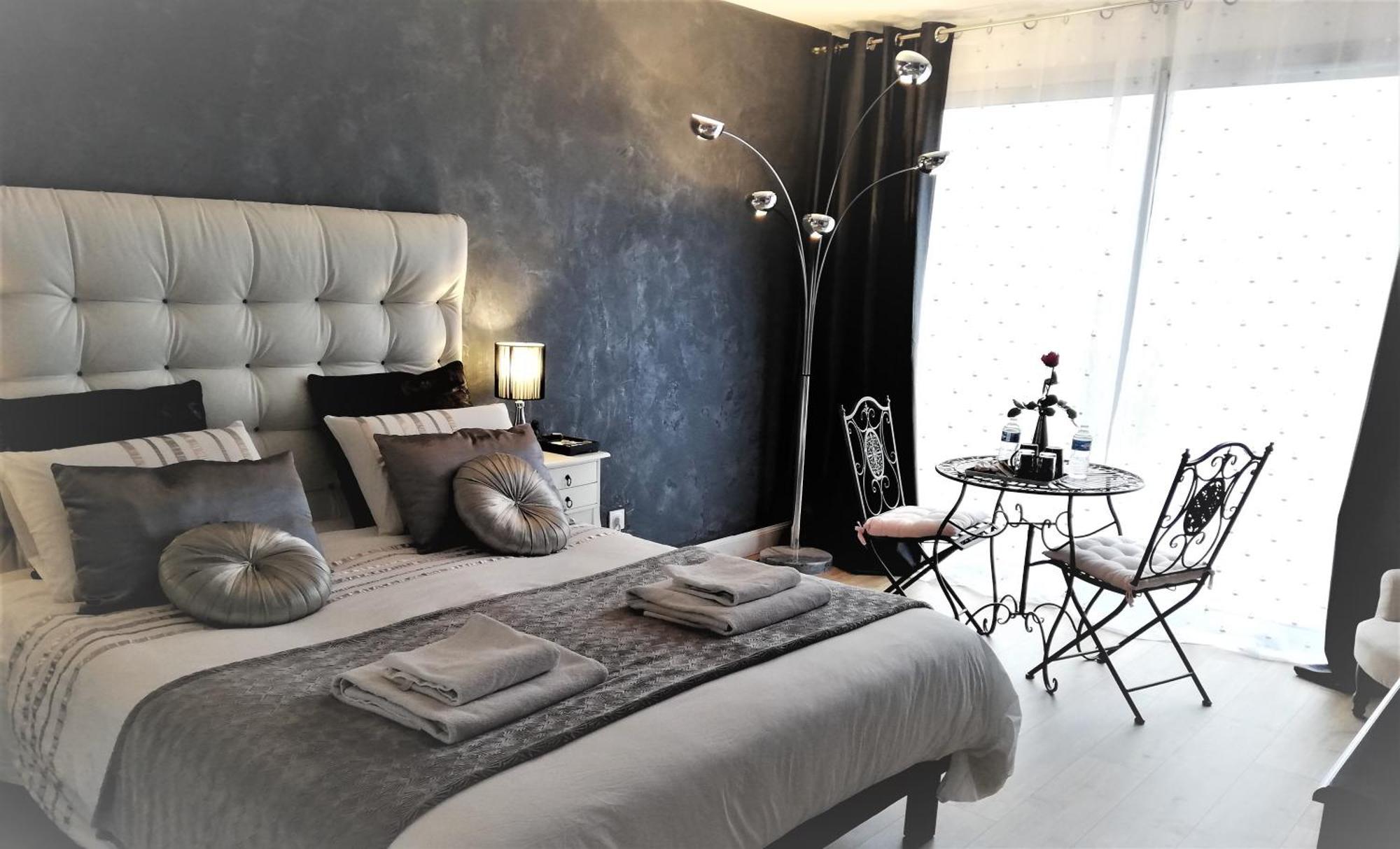 Chambres D'Hotes Luxe Et Serenite Theize Exterior photo